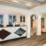 Отель Ibis Styles Station