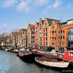 Ibis Styles Station 3*