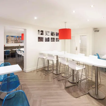 Ibis Styles Station Hotel 3*