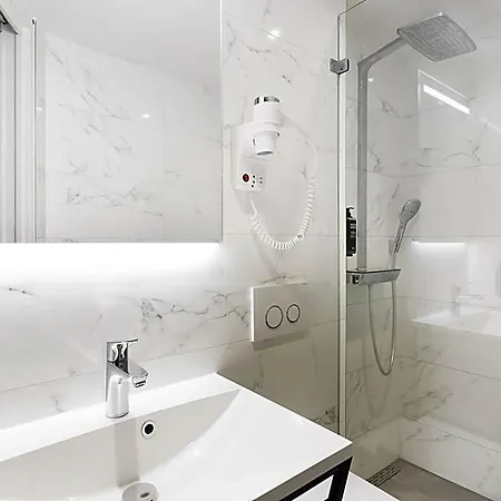 Ibis Styles Station Ξενοδοχείο 3*
