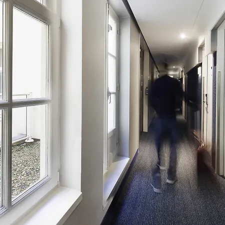 Ibis Styles Station