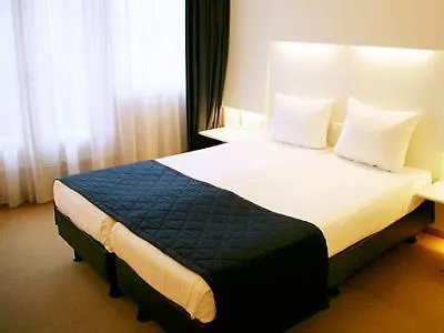 Ibis Styles Station Hotel 3*
