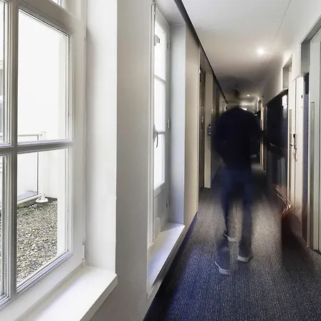 إيبيس Styles Station