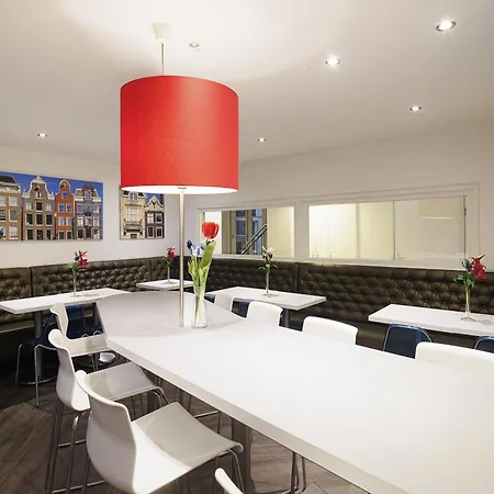 Ibis Styles Station Hotell
