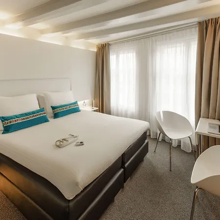 Ibis Styles Station