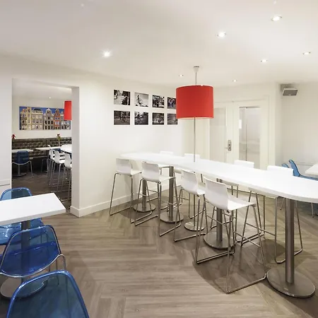 מלון Ibis Styles Station 3*