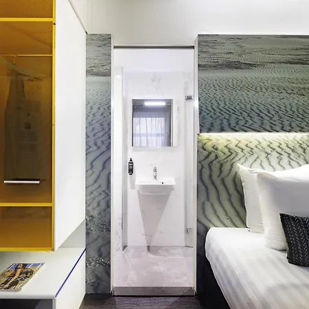 Ibis Styles Station 3* Amszterdam